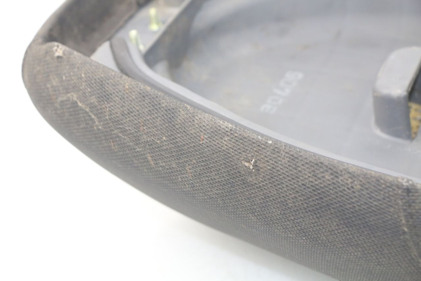 photo de SELLE PGO BIG MAX 50 (2001 - 2009) - Stato della superficie e materiale