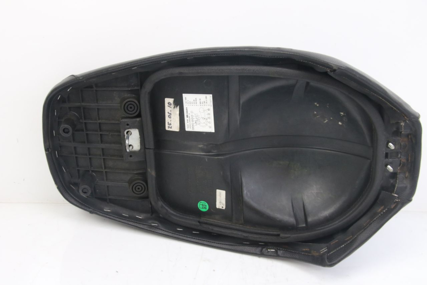 photo de SELLA MBK BOOSTER NEXT GENERATION 50 (2004 - 2007) - Marcature e riferimenti originali