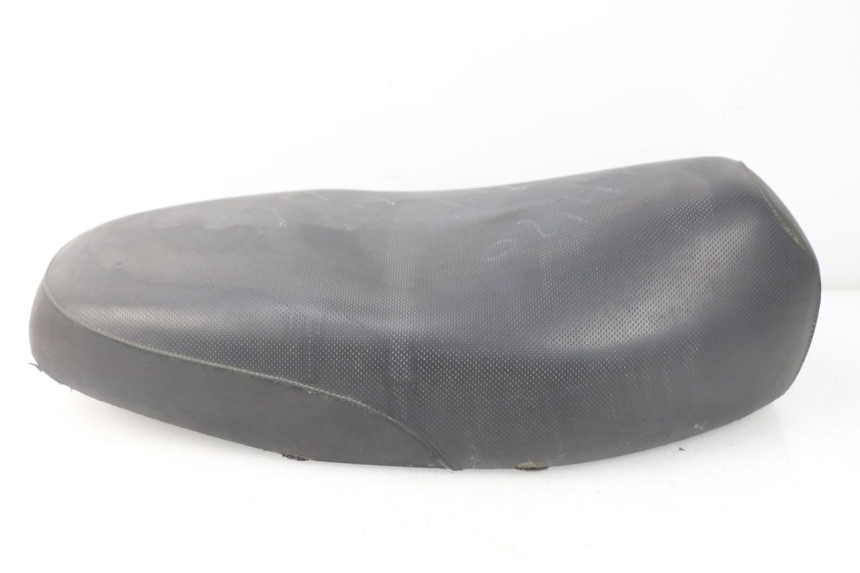 photo de SELLE MBK BOOSTER SPIRIT 50 (2004 - 2017) - Stato della superficie e materiale