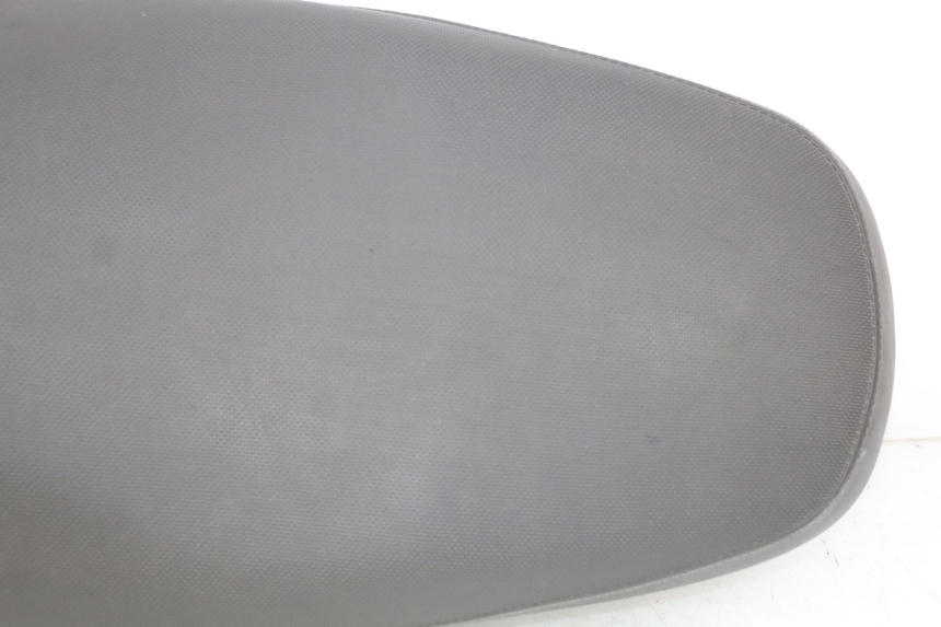 photo de SELLE MBK BOOSTER SPIRIT 50 (2004 - 2017) - Ispezione visiva dettagliata