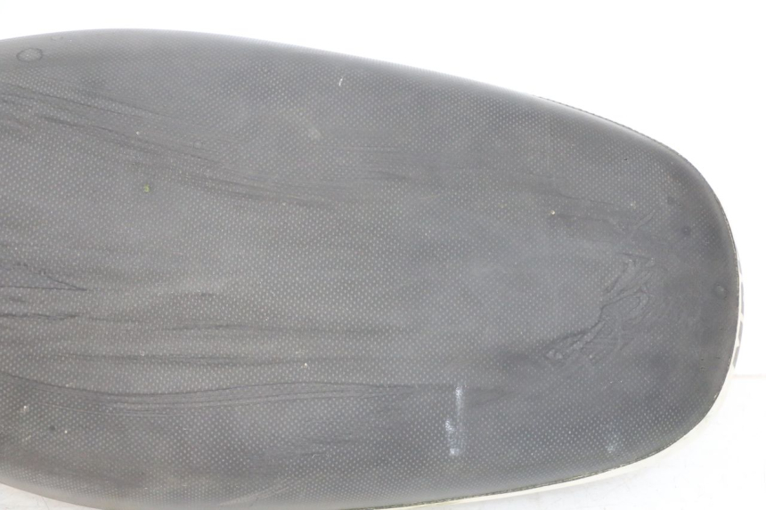 photo de SELLE MBK BOOSTER SPIRIT 50 (2004 - 2017) - Caratteristiche distintive