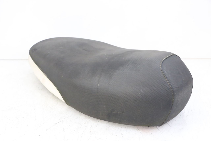 photo de SELLE MBK BOOSTER SPIRIT 50 (2004 - 2017) - Dettaglio del componente