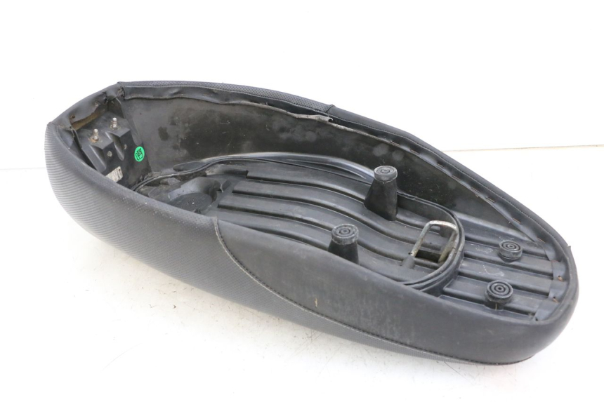 photo de SELLE MBK BOOSTER SPIRIT 50 (2004 - 2017) - Zoom sui componenti
