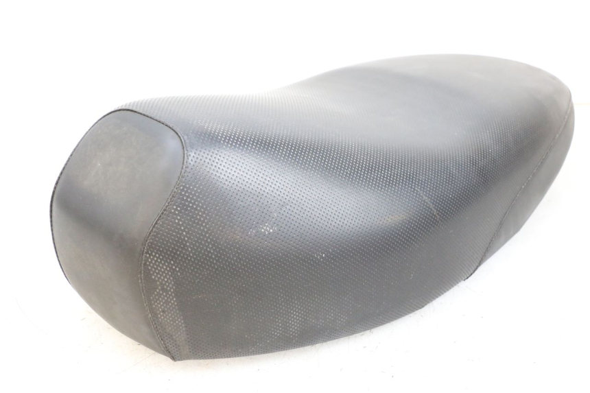 photo de SELLE MBK BOOSTER SPIRIT 50 (2004 - 2017) - Marcature e riferimenti originali