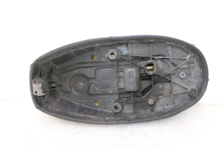 photo de SELLE MBK BOOSTER SPIRIT 50 (1999 - 2003) - Altra vista dell'articolo