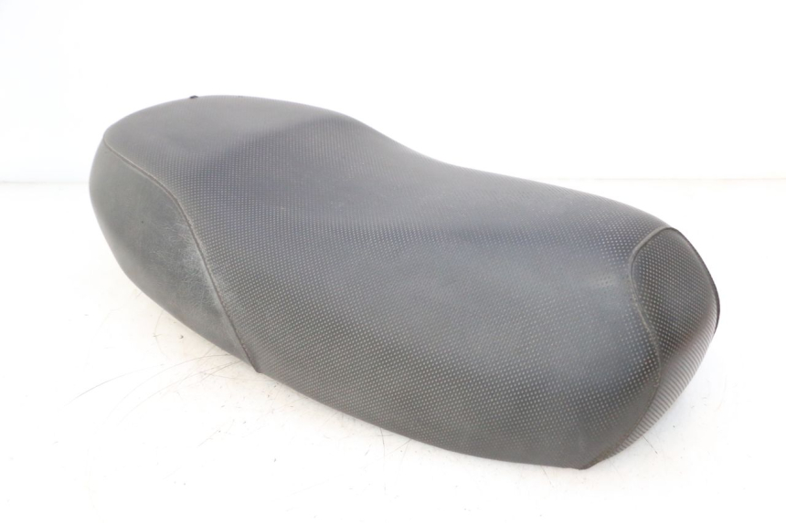 photo de SELLE MBK BOOSTER SPIRIT 50 (1999 - 2003) - Primo piano ad alta risoluzione