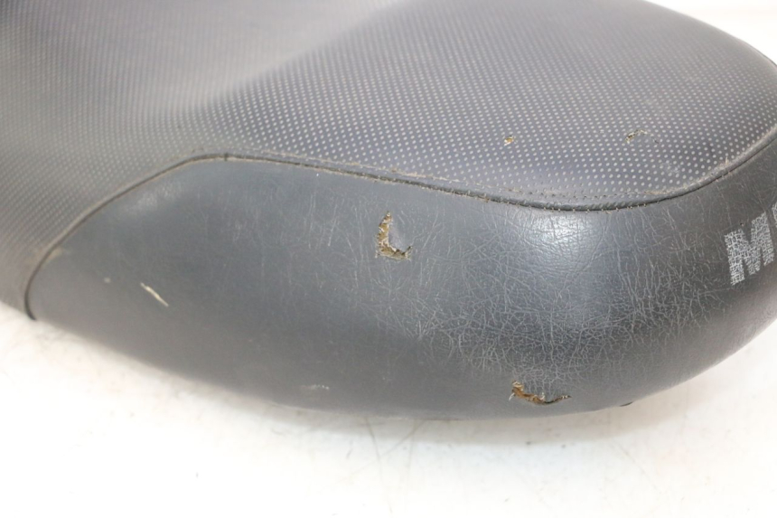 photo de SELLE MBK BOOSTER SPIRIT 50 (1999 - 2003) - Angolazione alternativa