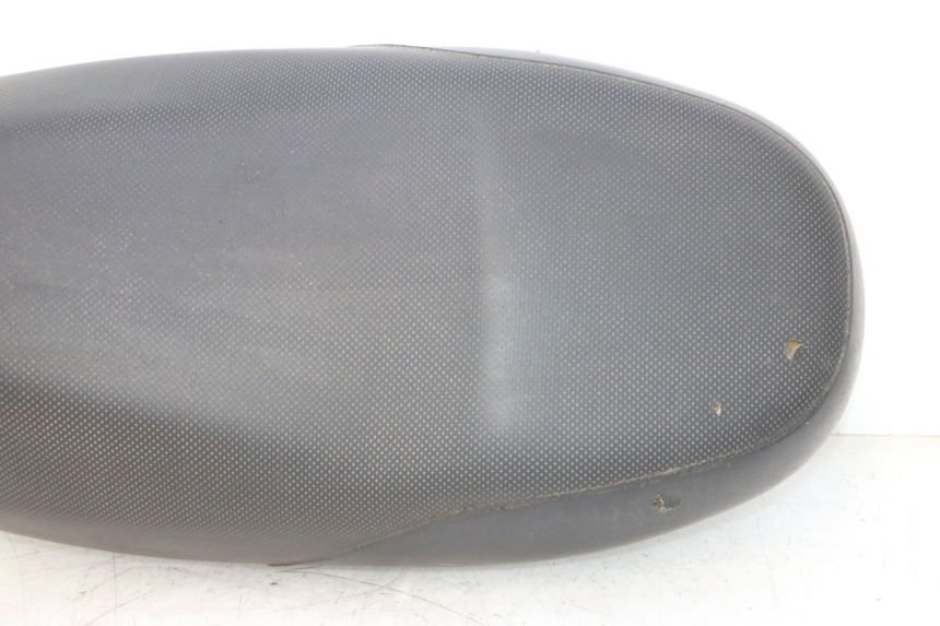 photo de SELLE MBK BOOSTER SPIRIT 50 (1999 - 2003) - Panoramica del profilo