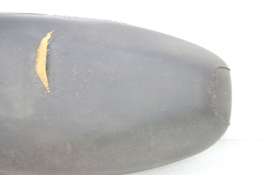photo de SELLE MBK BOOSTER SPIRIT 50 (1999 - 2003) - Zoom sullo stato d'uso