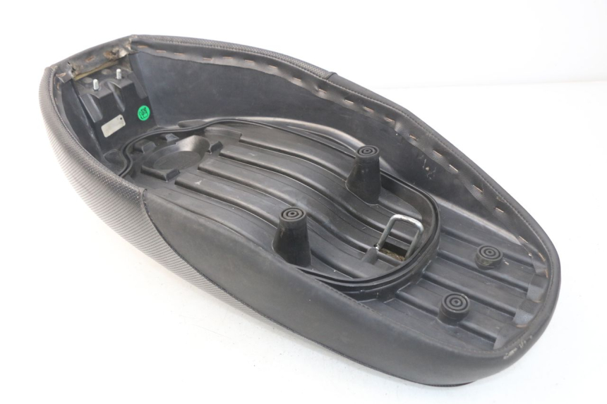 photo de SELLE MBK BOOSTER SPIRIT NAKED 50 (2004 - 2017) - Stato della superficie e materiale