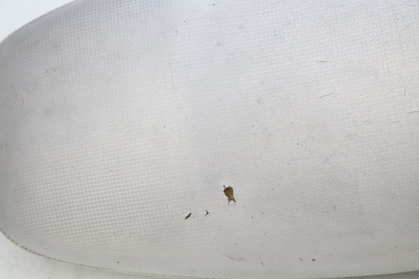 photo de SELLE MBK BOOSTER SPIRIT NAKED 50 (2004 - 2017) - Focus sulla struttura