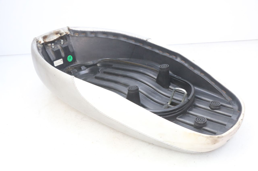 photo de SELLE MBK BOOSTER SPIRIT NAKED 50 (2004 - 2017) - Ricambio usato controllato