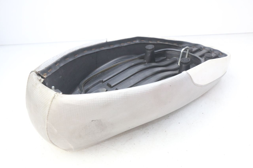 photo de SELLE MBK BOOSTER SPIRIT NAKED 50 (2004 - 2017) - Marcature e riferimenti originali