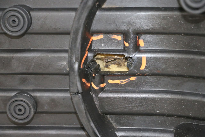 photo de SELLE MBK BOOSTER SPIRIT NAKED 50 (2004 - 2017) - Primo piano ad alta risoluzione