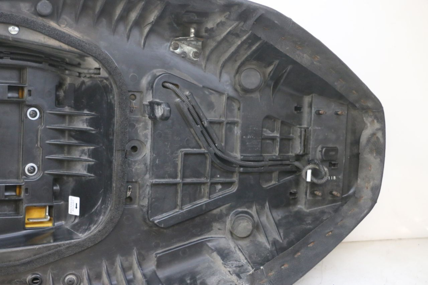 photo de SELLA SUZUKI BURGMAN EXECUTIVE ABS 650 (2006 - 2012) - Zoom qualità usato