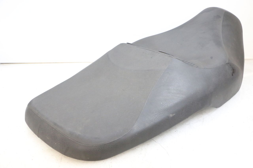 photo de SELLA SUZUKI BURGMAN EXECUTIVE ABS 650 (2006 - 2012) - Altra angolazione