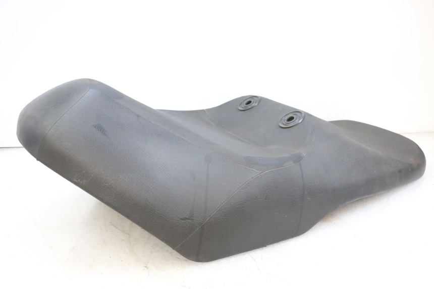 photo de SELLA SUZUKI BURGMAN EXECUTIVE ABS 650 (2006 - 2012) - Dettagli dei punti di fissaggio