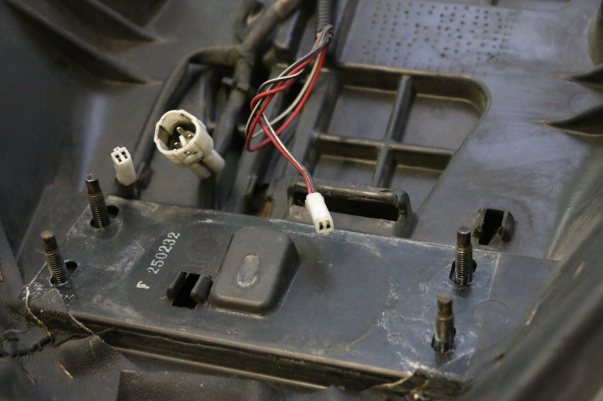 photo de SELLA SUZUKI BURGMAN EXECUTIVE ABS 650 (2006 - 2012) - Dettaglio del componente