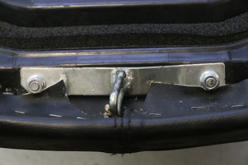 photo de SELLA SUZUKI BURGMAN EXECUTIVE ABS 650 (2006 - 2012) - Caratteristiche distintive