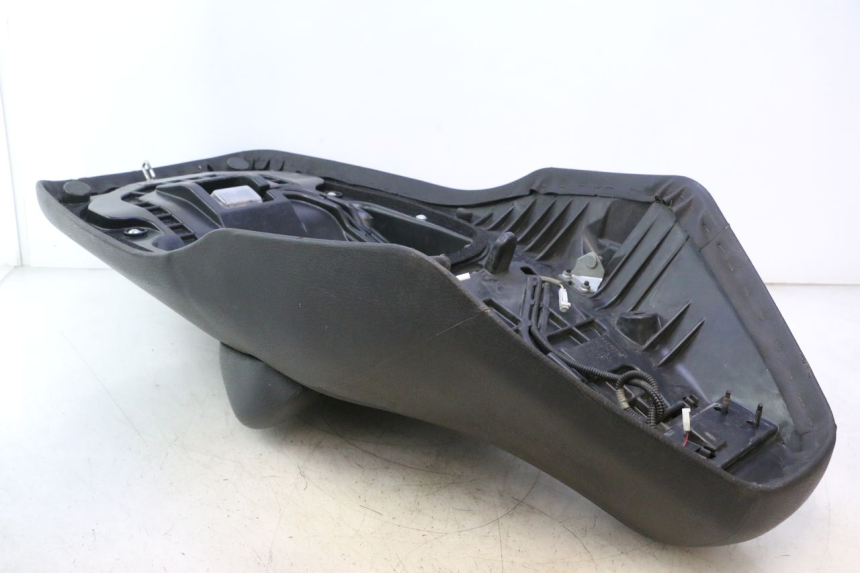 photo de SELLA SUZUKI BURGMAN EXECUTIVE ABS 650 (2006 - 2012) - Panoramica del profilo