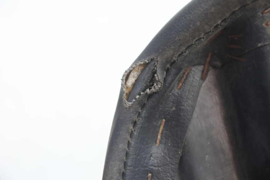 photo de SELLE PEUGEOT BUXY 50 (1993 - 1998) - Caratteristiche distintive