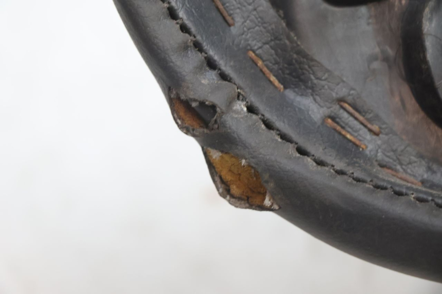 photo de SELLE PEUGEOT BUXY 50 (1993 - 1998) - Zoom sui componenti