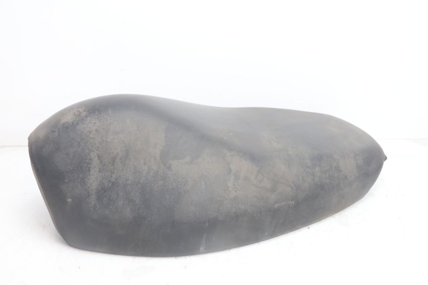 photo de SELLE PEUGEOT BUXY 50 (1993 - 1998) - Dettagli dei punti di fissaggio