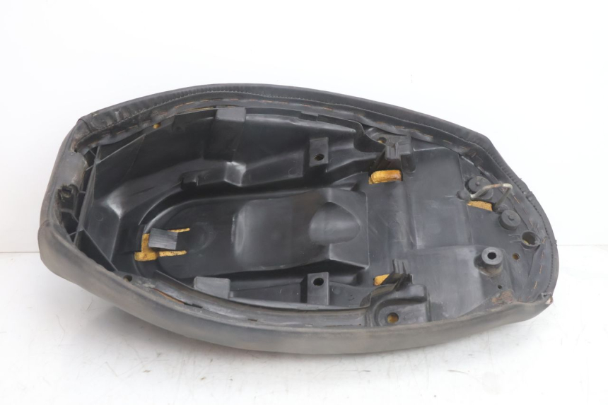 photo de SELLE PEUGEOT BUXY 50 (1993 - 1998) - Marcature e riferimenti originali