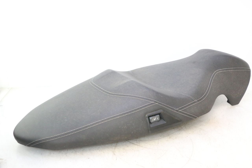 photo de SELLA BMW C SPORT 650 (2015 - 2021) - Angolazione alternativa