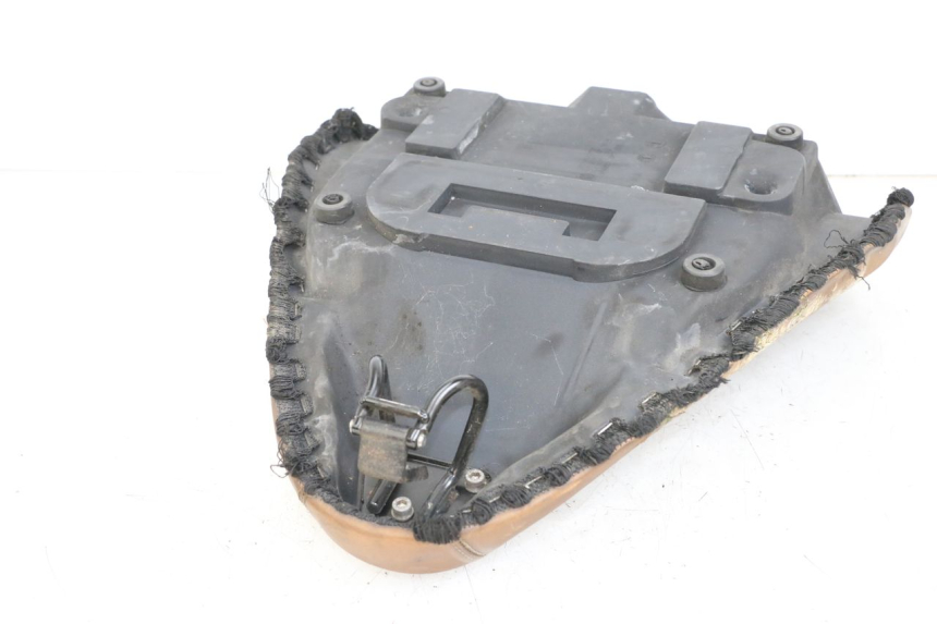 photo de SELLA BMW C1 125 (2000 - 2003) - Dettaglio del componente