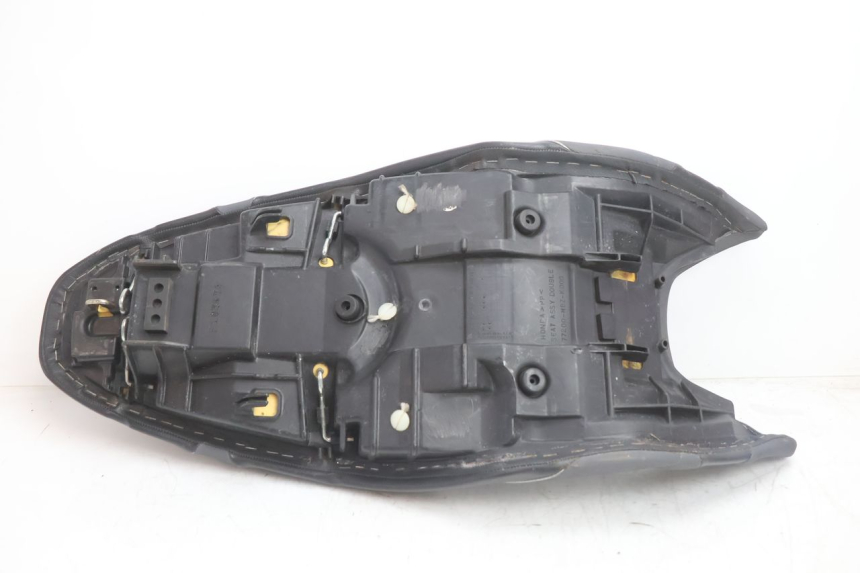 photo de SELLA HONDA CB F HORNET 600 (2005 - 2006) - Zoom sui componenti