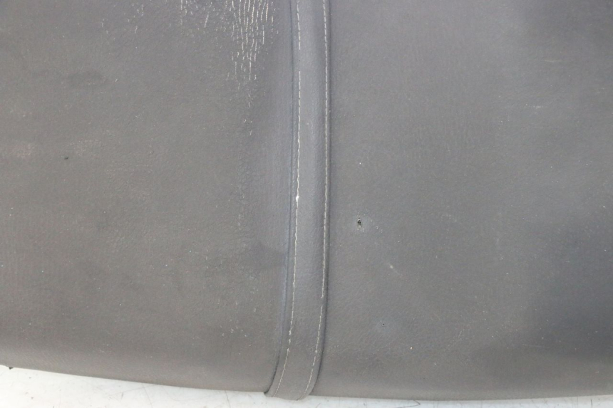 photo de SELLA HONDA CB TWO FIFTY 250 (1991 - 2002) - Primo piano tecnico