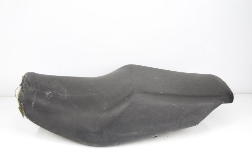 photo de SELLA HONDA CBR F SC21 1000 (1986 - 1992) - Stato della superficie e materiale