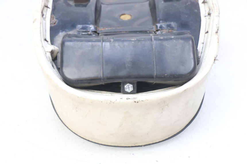 photo de SELLE TNT MOTOR CITY 50 (2007 - 2018) - Dettagli dei punti di fissaggio