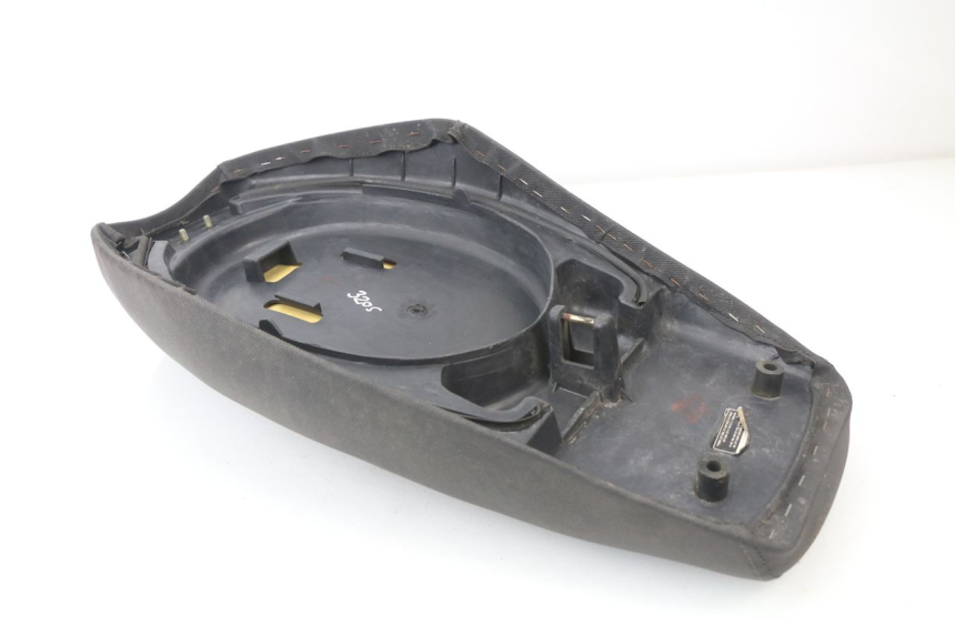 photo de SELLA REVATTO CITYONE 125 (2006 - 2007) - Stato della superficie e materiale