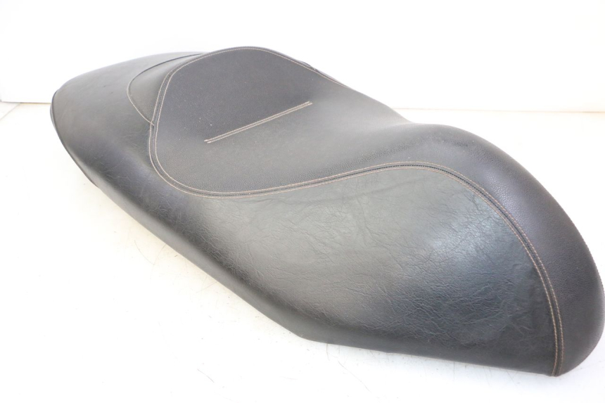 photo de SELLE PEUGEOT CITYSTAR 50 (2013 - 2017) - Dettaglio del componente