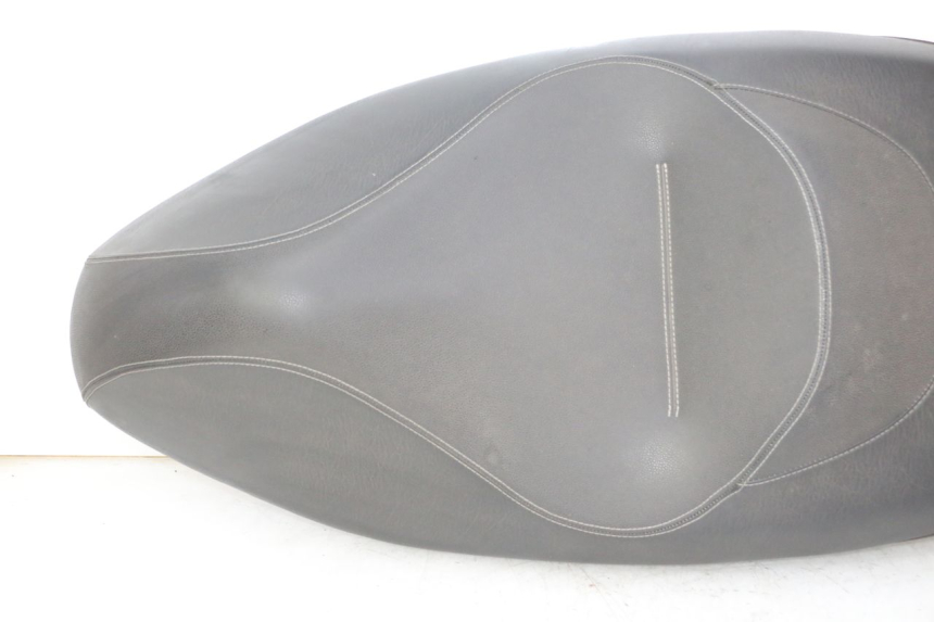 photo de SELLE PEUGEOT CITYSTAR 50 (2013 - 2017) - Focus sulla struttura