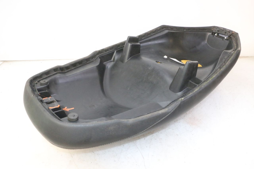 photo de SELLE PEUGEOT CITYSTAR 50 (2013 - 2017) - Altra angolazione