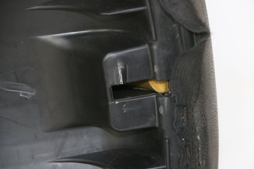 photo de SELLE PEUGEOT CITYSTAR 50 (2013 - 2017) - Zoom sui componenti