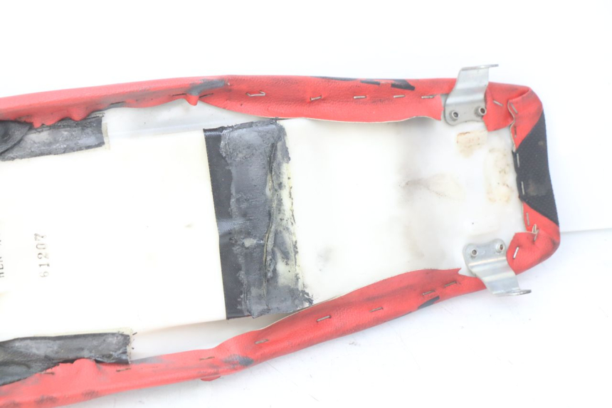 photo de SELLE HONDA CRF CR-F 450 (2005 - 2008) - Stato della superficie e materiale
