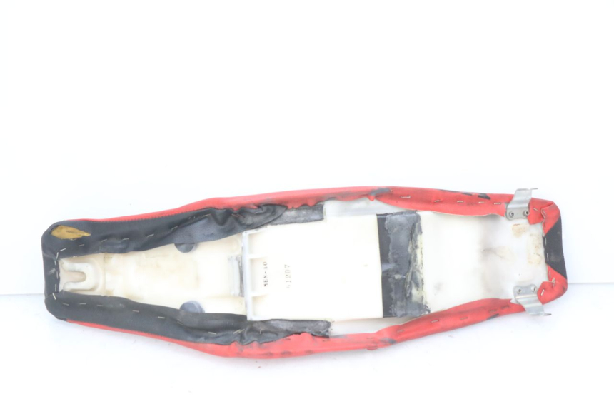 photo de SELLE HONDA CRF CR-F 450 (2005 - 2008) - Marcature e riferimenti originali