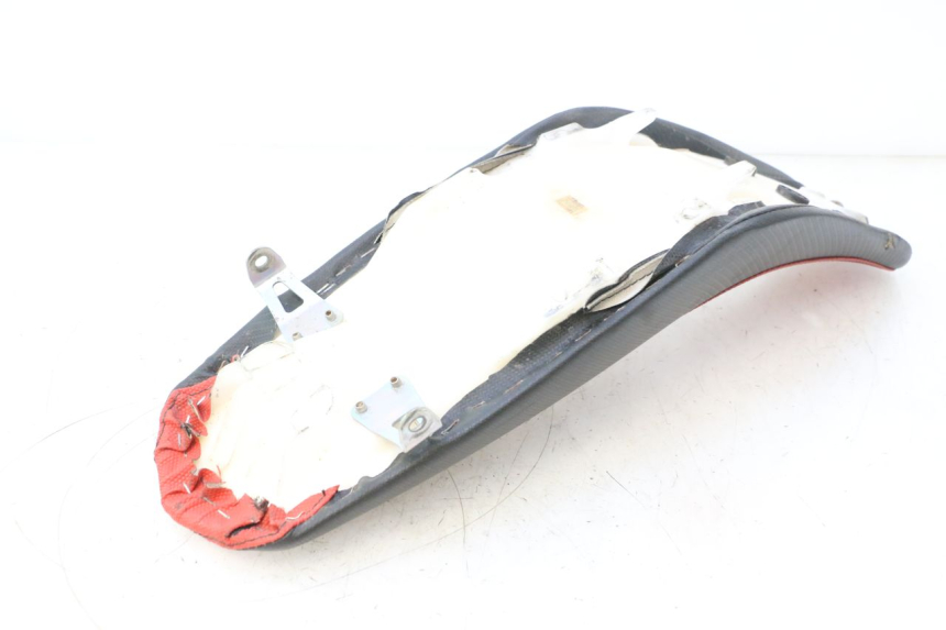 photo de SELLA HONDA CRF CR-F 125 (2020 - 2021) - Zoom sullo stato d'uso