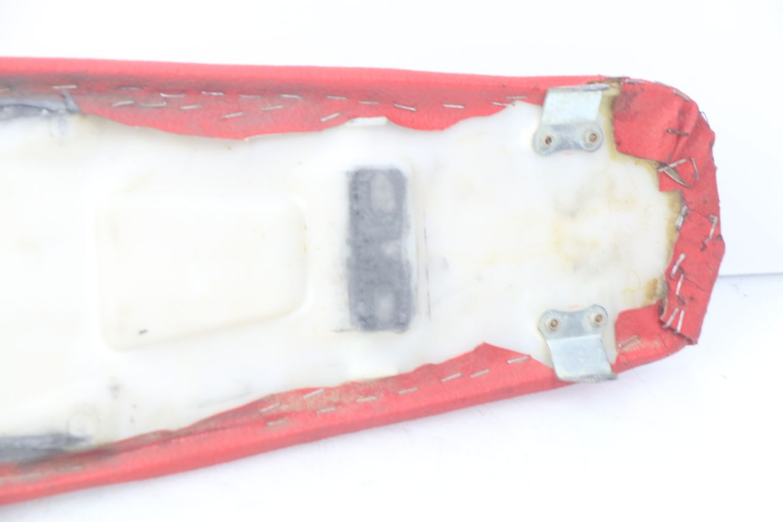 photo de SELLE HONDA CRF 250 (2013 - 2016) - Primo piano ad alta risoluzione