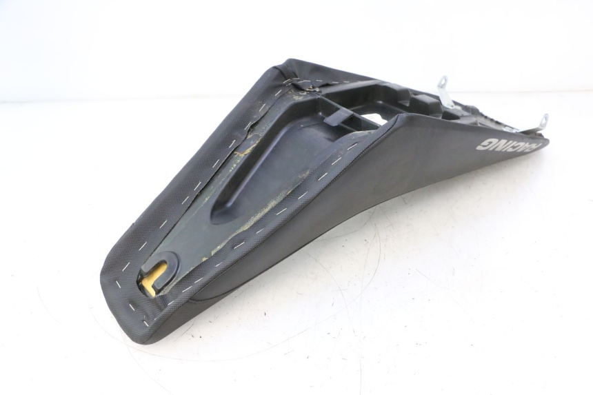photo de SELLA HM HONDA CRM DERAPAGE RR 50 (2006 - 2017) - Stato della superficie e materiale