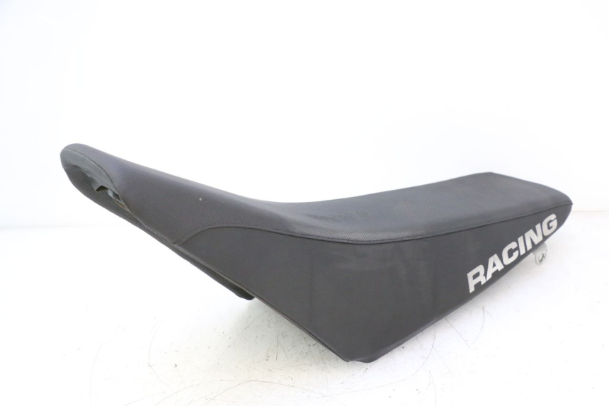 photo de SELLA HM HONDA CRM DERAPAGE RR 50 (2006 - 2017) - Marcature e riferimenti originali