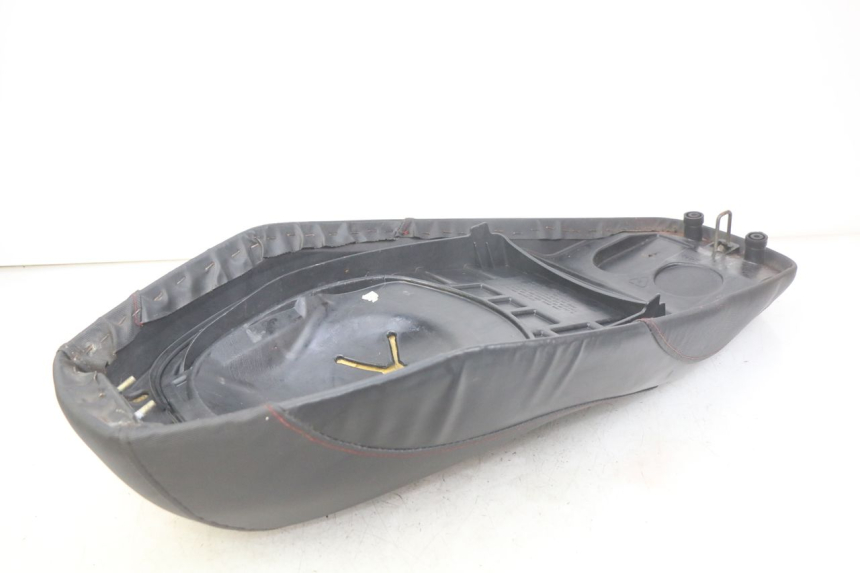 photo de SELLE SYM CROX 4T 50 (2016 - 2023) - Caratteristiche distintive