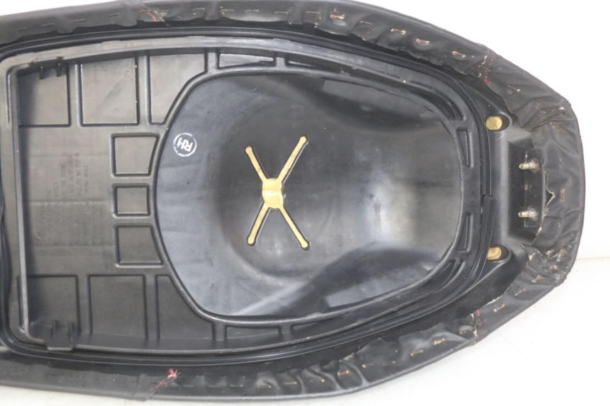 photo de SELLE SYM CROX 4T 50 (2016 - 2023) - Caratteristiche distintive