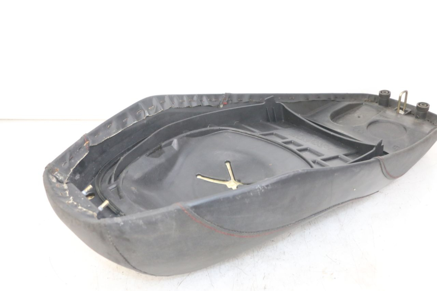 photo de SELLE SYM CROX 4T 50 (2016 - 2023) - Primo piano tecnico