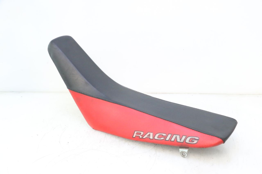 photo de SELLA HM HONDA DERAPAGE 50 (2007 - 2009) - Primo piano ad alta risoluzione
