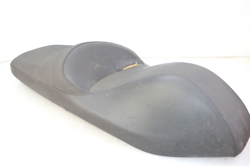 photo de SELLE KYMCO DINK STREET 125 (2009 - 2014) - Zoom sullo stato d'uso